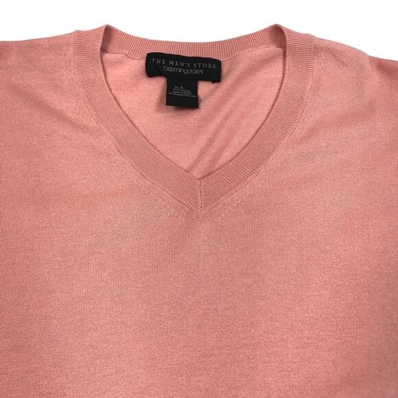 The Bloomingdale's Cashmere Blend V-Neck Pullover Sweater Men Sz L Peach Classic - Picture 4 of 8